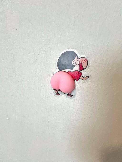 Apartment B1610 Austin Height Crayon Shin Chan By