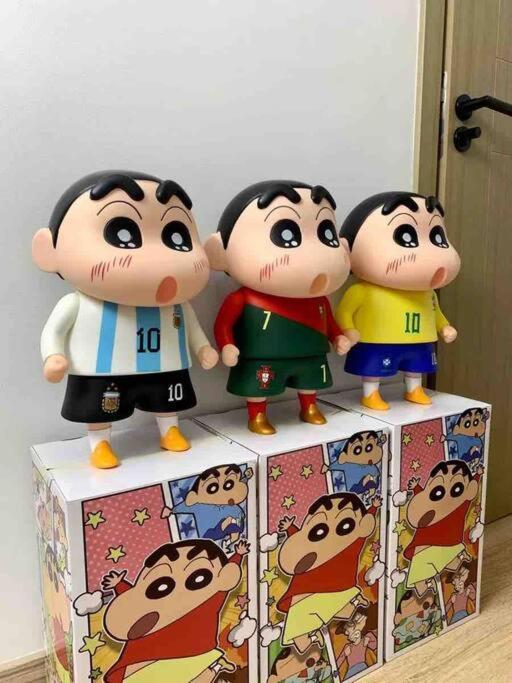 B1610 Austin Height Crayon Shin Chan By Johor Bahru