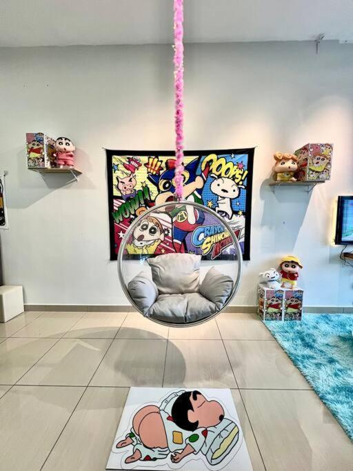 B1610 Austin Height Crayon Shin Chan By