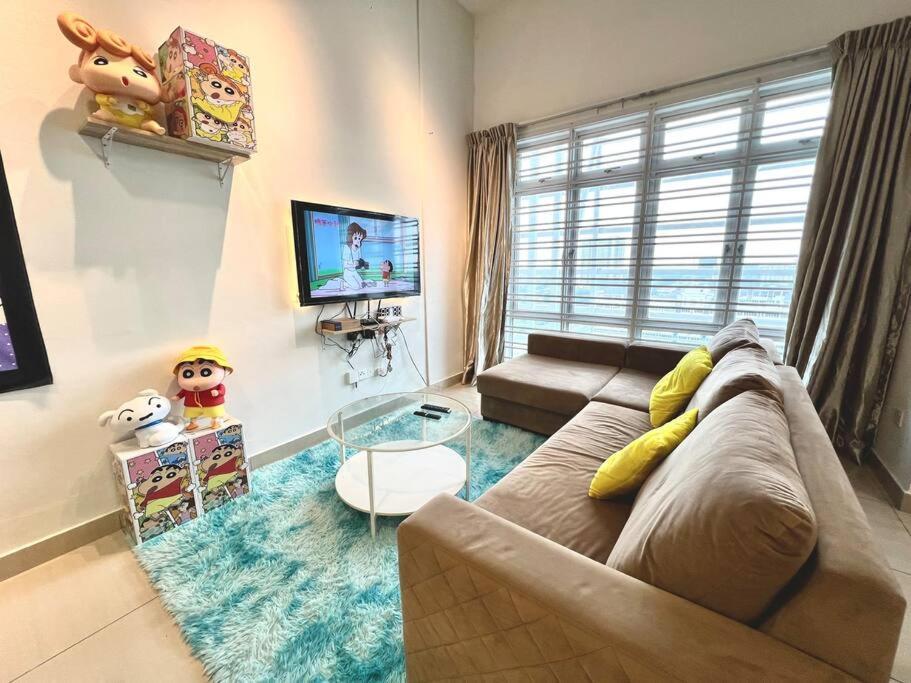 Apartment B1610 Austin Height Crayon Shin Chan By